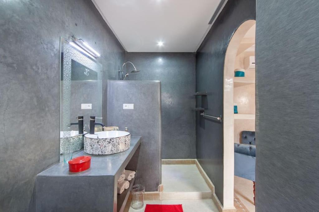 Riad Melilo Avec Piscine Chauffee Marrákes Kültér fotó