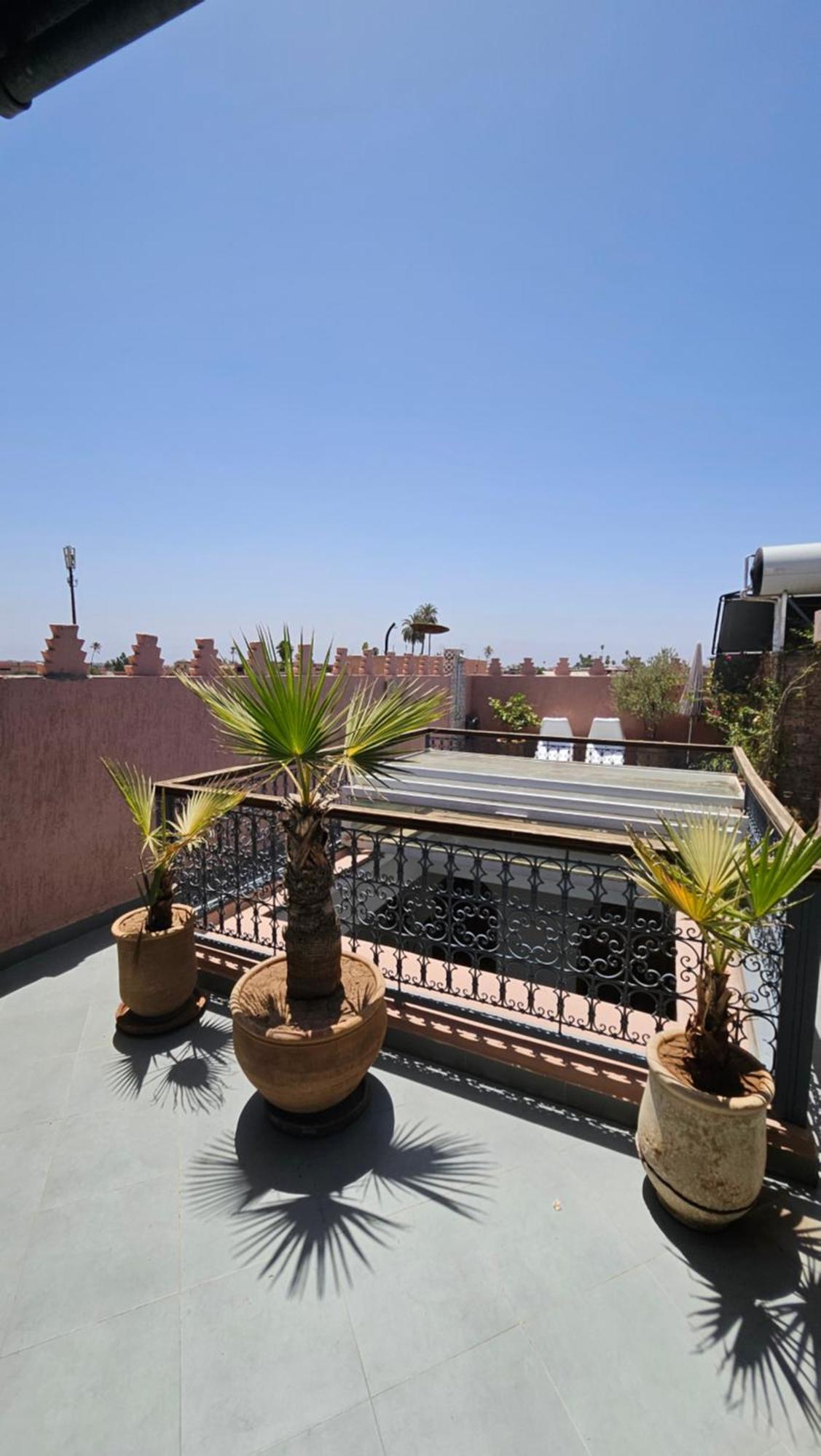Riad Melilo Avec Piscine Chauffee Marrákes Kültér fotó