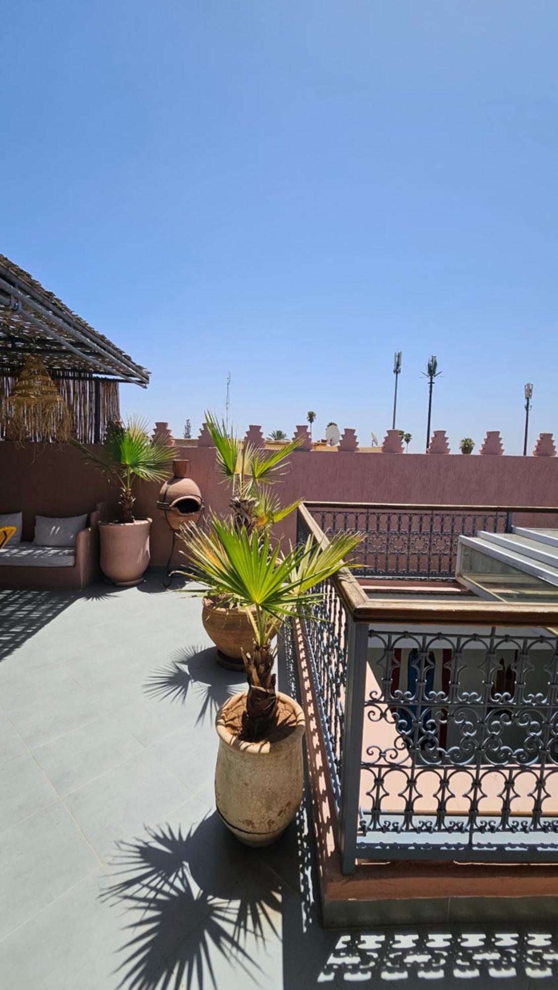 Riad Melilo Avec Piscine Chauffee Marrákes Kültér fotó
