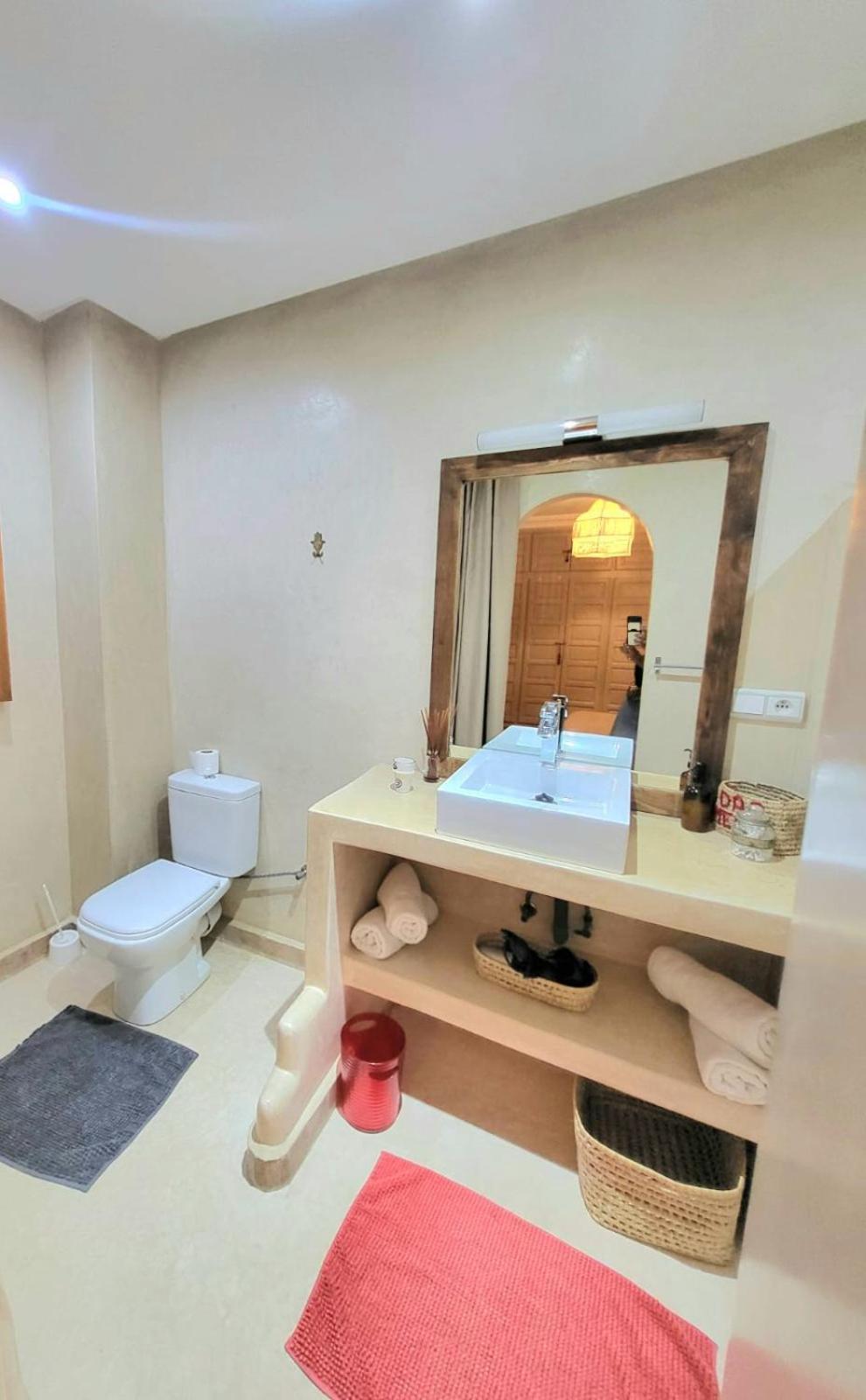 Riad Melilo Avec Piscine Chauffee Marrákes Kültér fotó