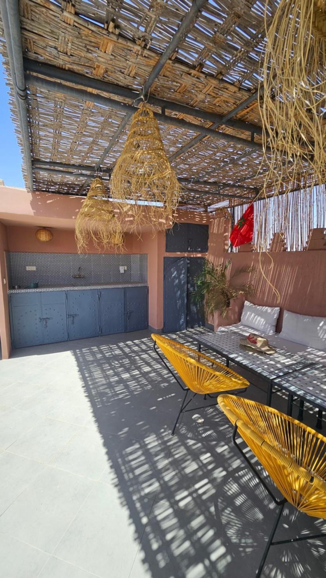Riad Melilo Avec Piscine Chauffee Marrákes Kültér fotó