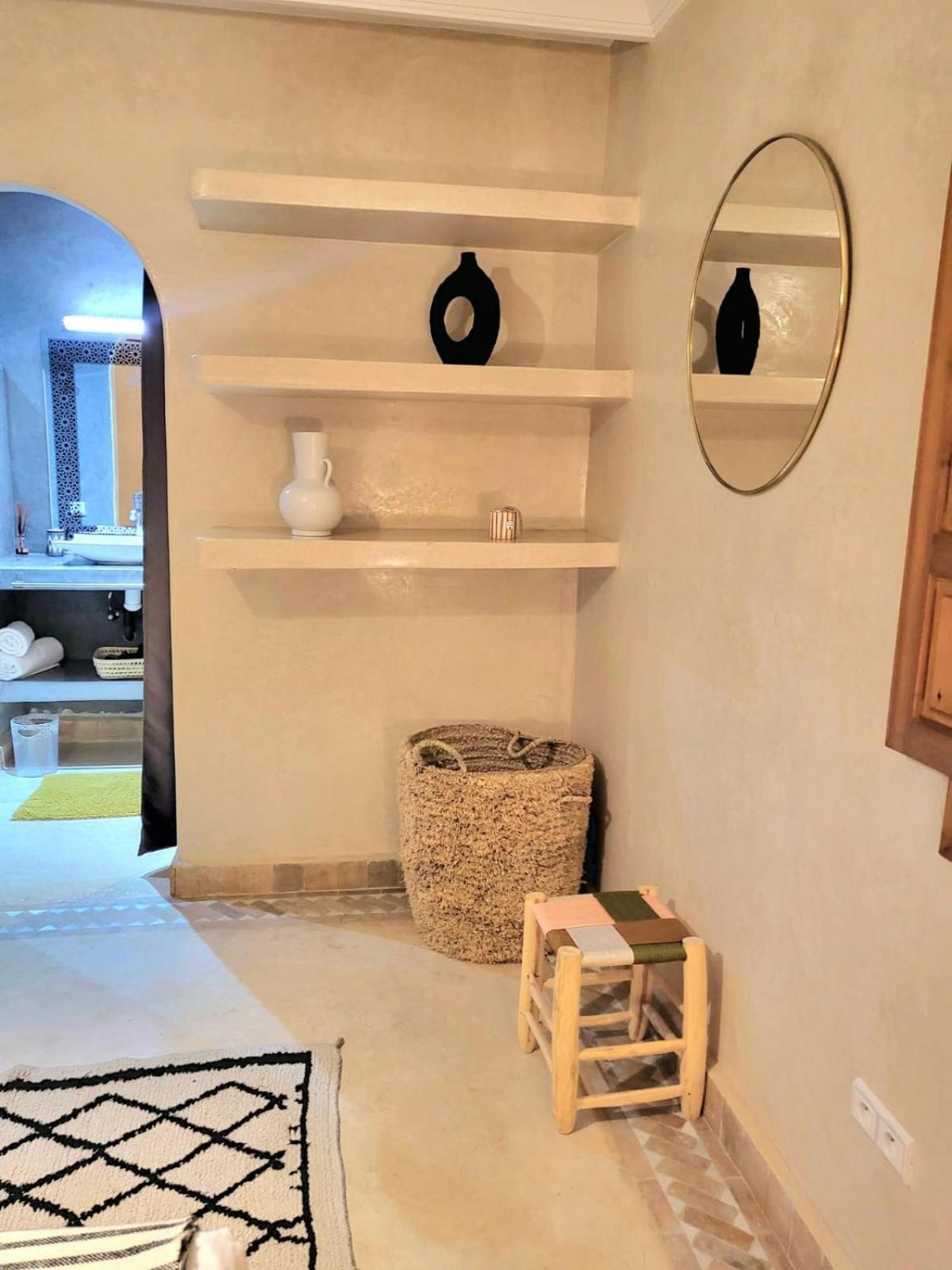 Riad Melilo Avec Piscine Chauffee Marrákes Kültér fotó