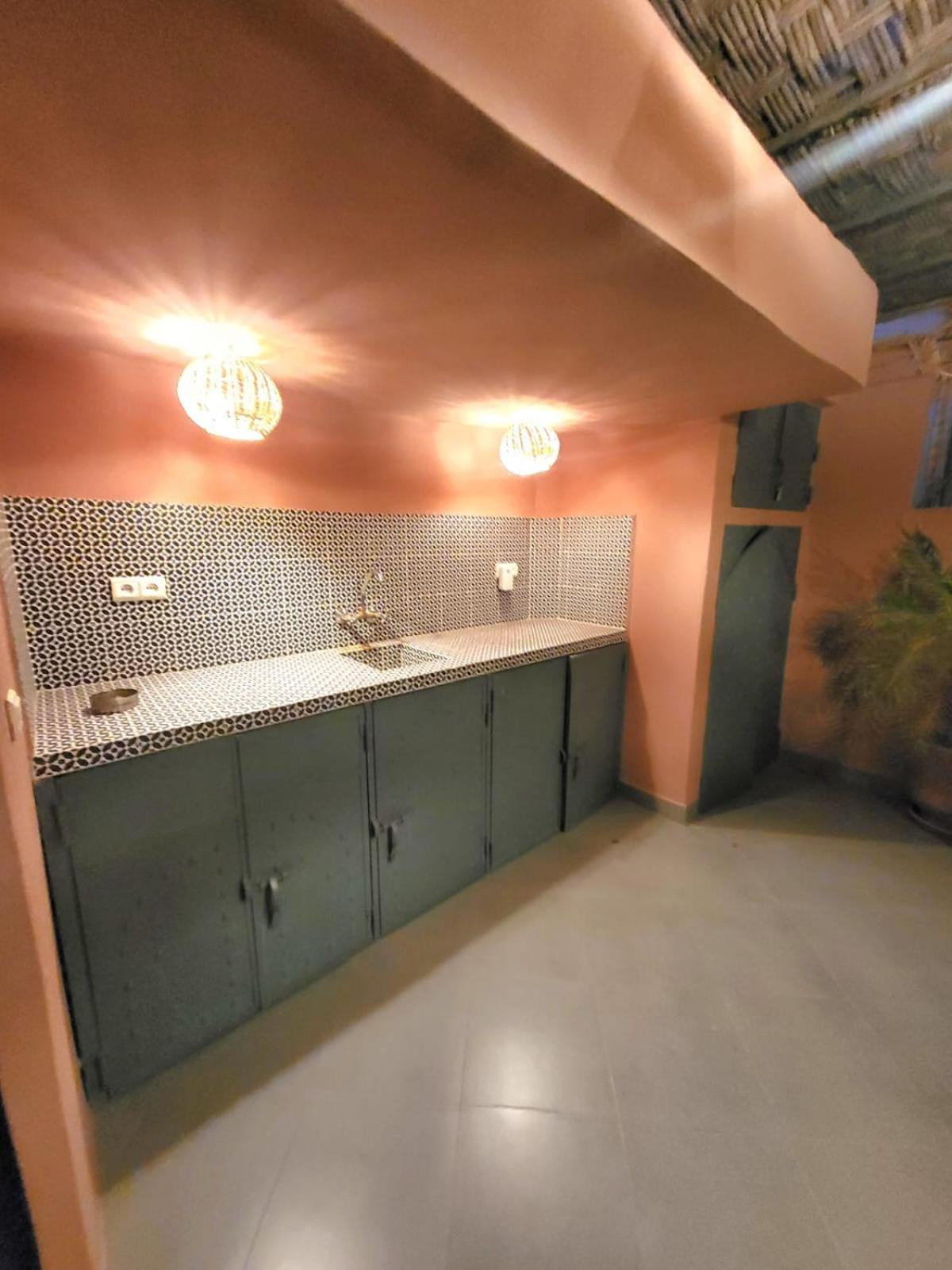 Riad Melilo Avec Piscine Chauffee Marrákes Kültér fotó