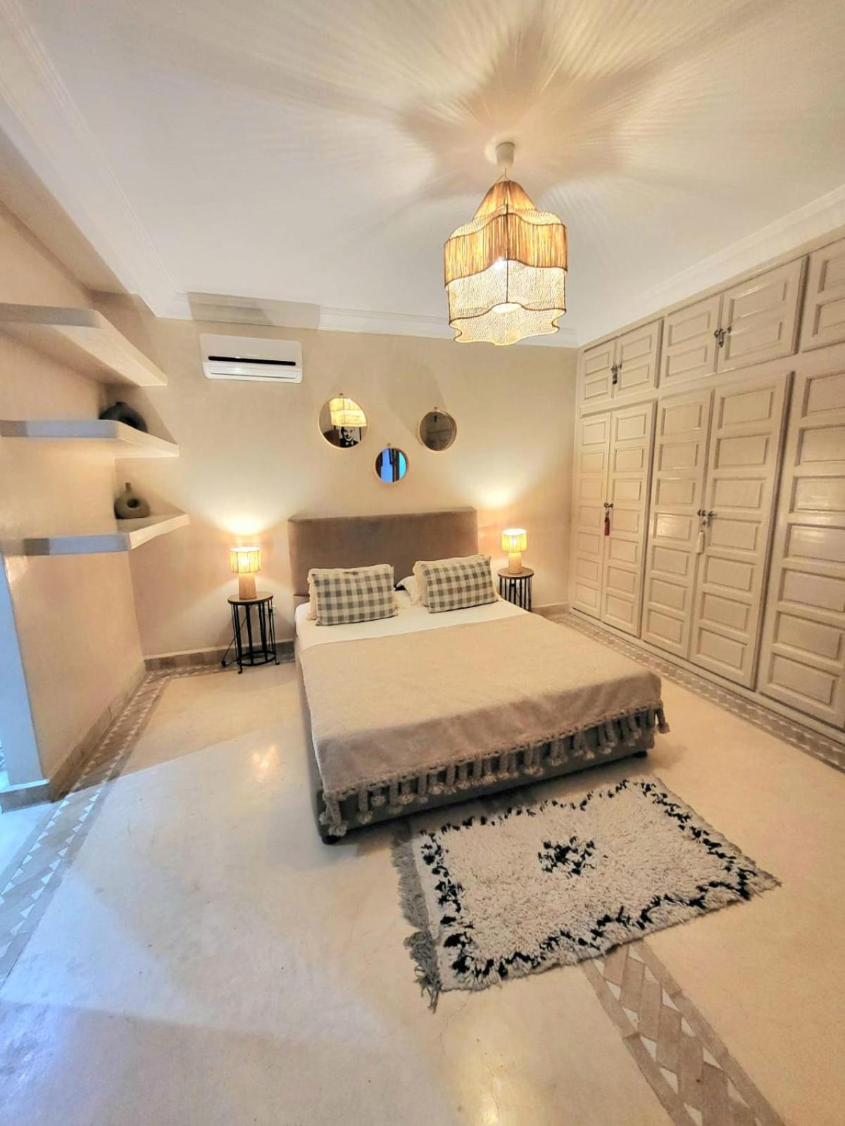 Riad Melilo Avec Piscine Chauffee Marrákes Kültér fotó